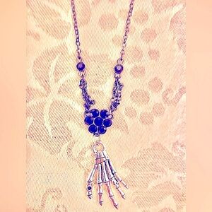 Necklace Black Crystal vintage chain w skeleton hand w ring charm 16”
